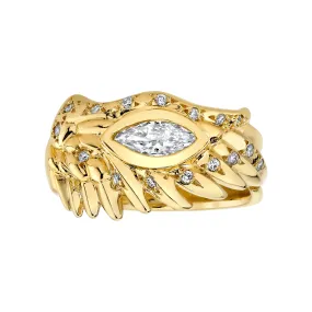 Angel Eye Sprinkled Diamond Wing Ring