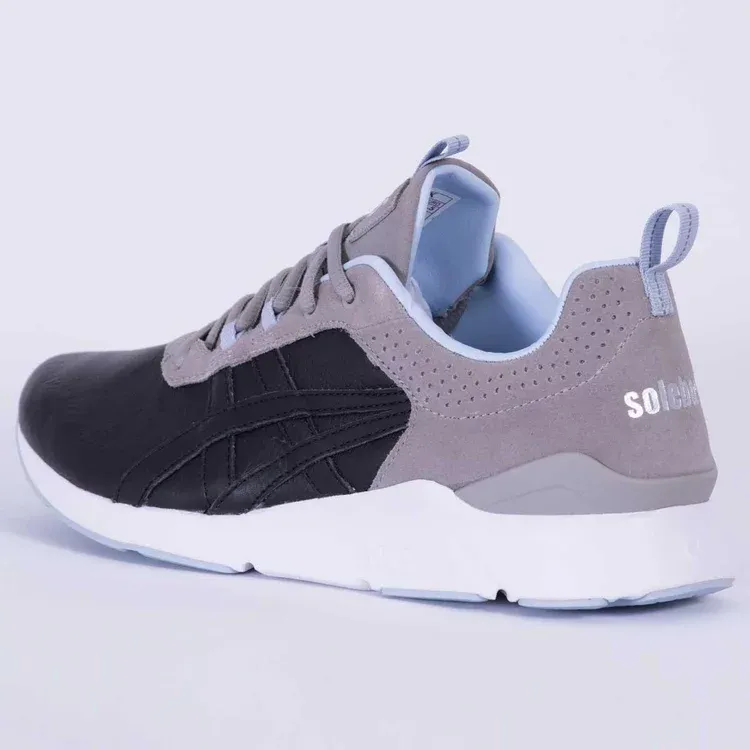 Asics solebox x gel lyte runner 'blue carpenter bee' sneakers, gray