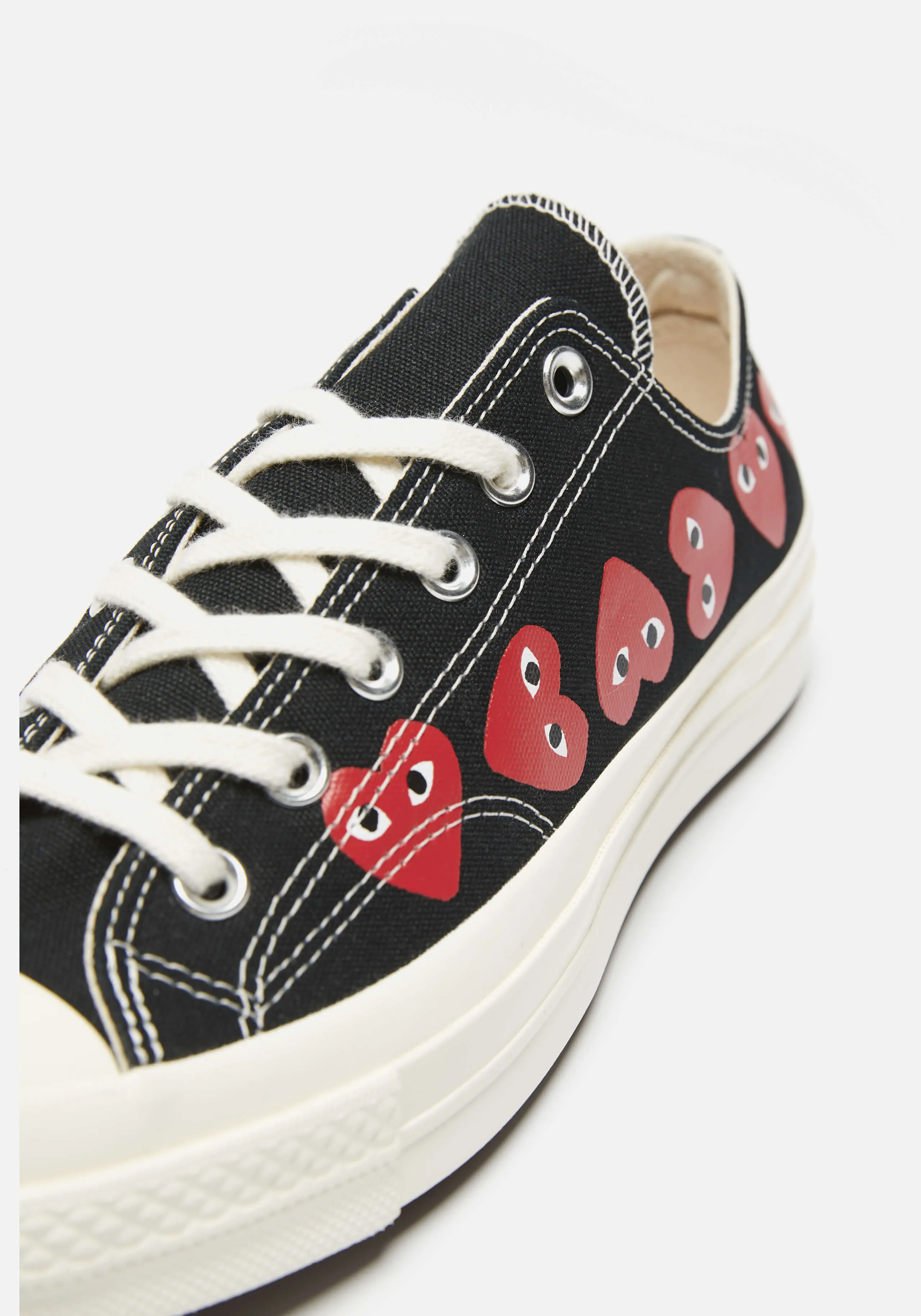 CDG PLAY CONVERSE MULTI HEART 70S LOW