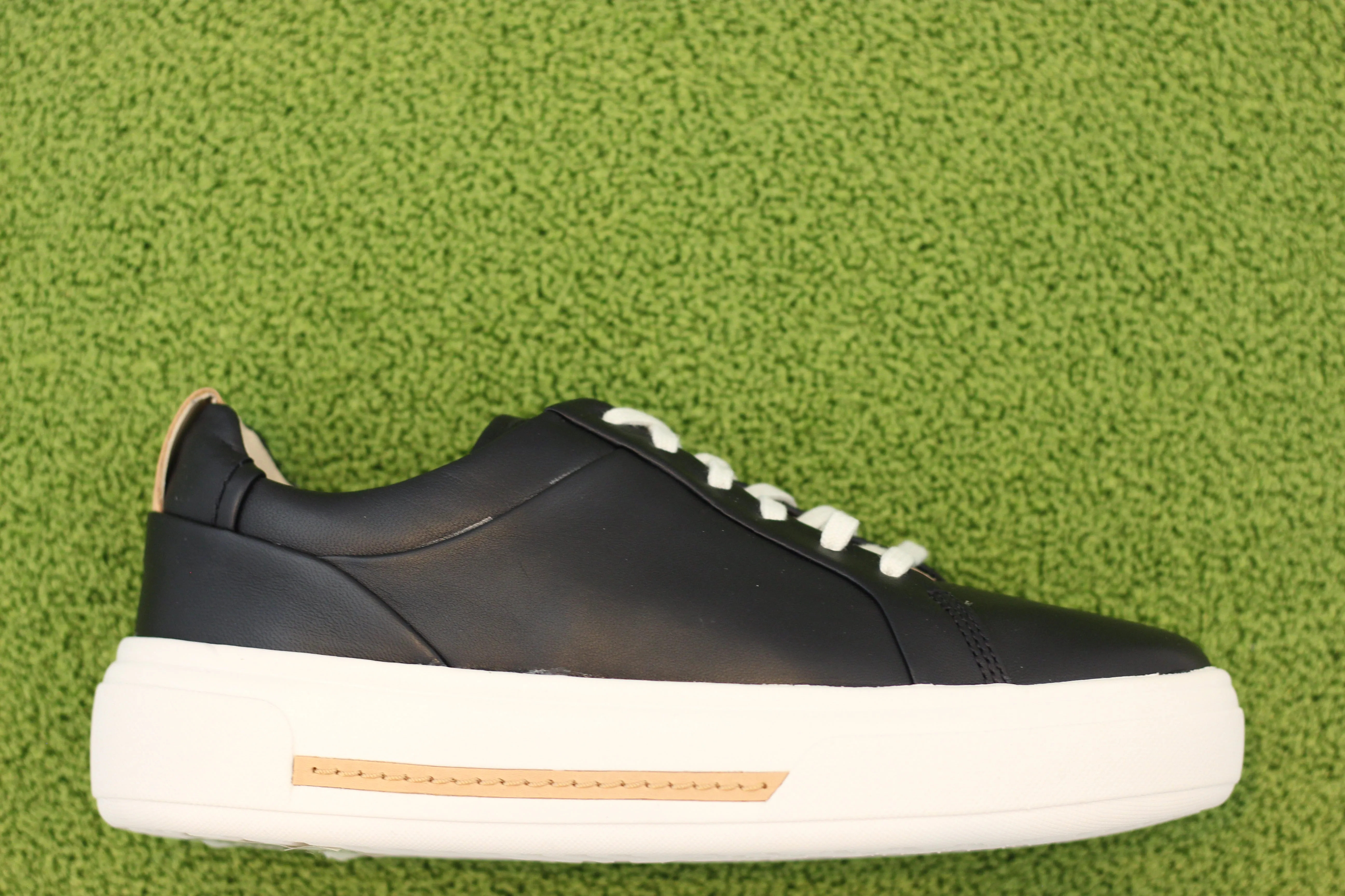 Women's Hollyhock Walk Sneaker- Black Leather